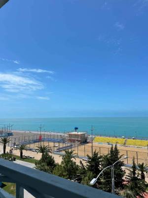 ფოტო 2: ქირავდება ბინა დღიურად ბათუმში