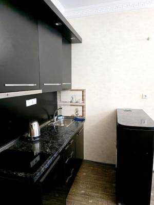 ფოტო 7: ქირავდება ბინა დღიურად ბათუმში