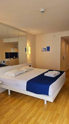 ფოტო 3: ქირავდება ბინა დღიურად ბათუმში