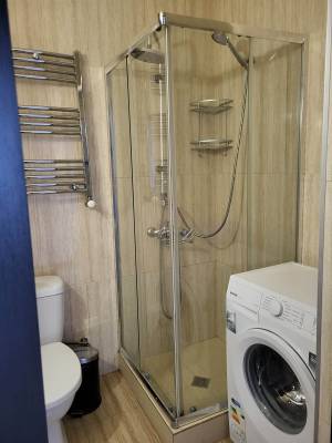 ფოტო 3: ქირავდება ბინა დღიურად ბათუმში