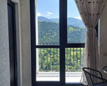 ქირავდება ახალი გარემონტებული აპარტამენტი სტუდიო