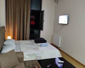 ქირავდება 1-ოთახი. ს. ცინცაძეს ქ N-9.