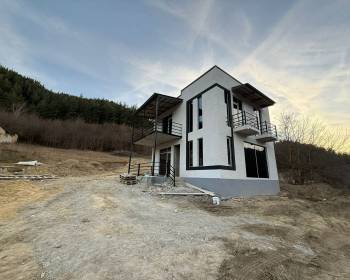 ქირავდება კერძო სახლი გორში