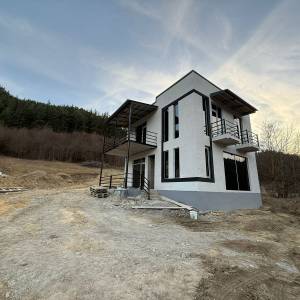 ქირავდება კერძო სახლი გორში