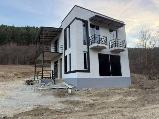 ფოტო 2: ქირავდება კერძო სახლი გორში