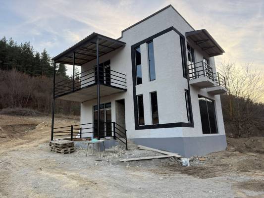 ფოტო 5: ქირავდება კერძო სახლი გორში