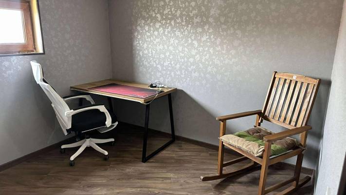 ფოტო 8: ქირავდება  4 სართულიანი კერძო სახლი ივერთუბანში