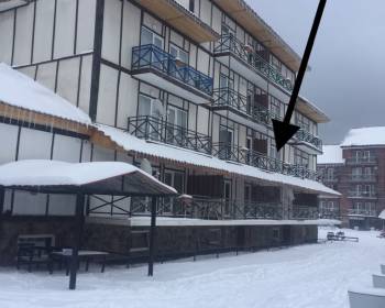 ქირავდება ოროთახიანი ლუქსის ტიპის ბინა ბაკურიანის „მგზავრებში“