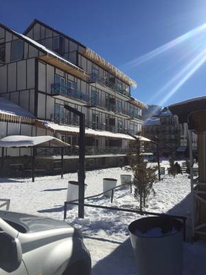 ფოტო 6: ქირავდება ოროთახიანი ლუქსის ტიპის ბინა ბაკურიანის „მგზავრებში“