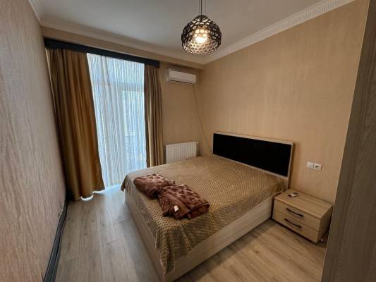 ფოტო 4: ქირავდება ბინა ბათუმში