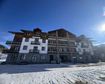 ქირავდება ბინა ბაკურიანში