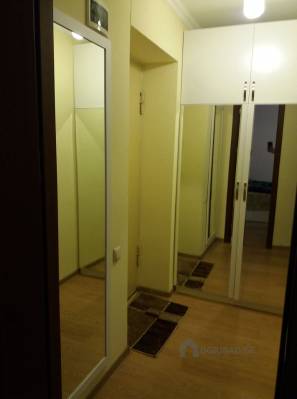 ფოტო 6: პეკინზე N-17,  მადასთან.