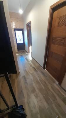 ფოტო 6: ბაკურიანში ქირავდება 2 საძინებლიანი კოტეჯი