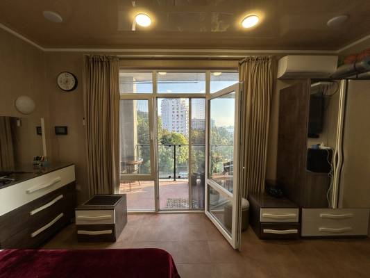 ფოტო 11: ქირავდება ბინა ბათუმში-მახინჯაურში