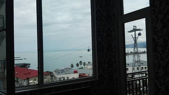 ფოტო 1: ქირავდება