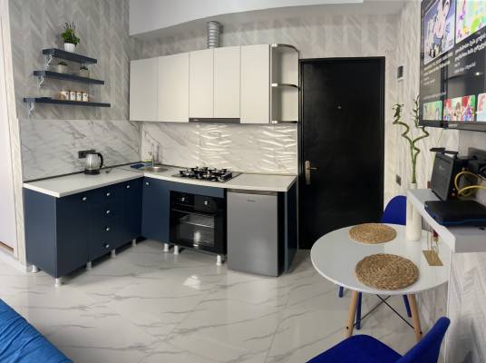 ფოტო 4: აღმაშენებელზე N 81 ახლაშენებული სიმბას კორპუსი