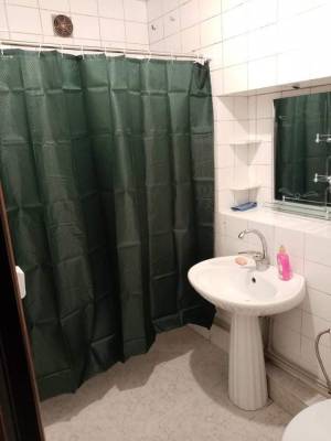 ფოტო 4: ილია ჭავჭავაძის N 46 (მაკდონალდსიდან 50 მეტრში)