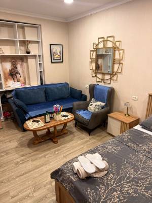 ფოტო 2: ქირავდება ბინა საბურთალოზე