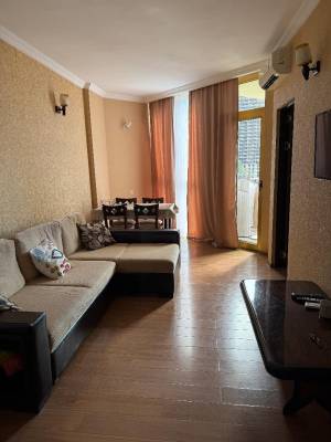 ფოტო 1: ქირავდება ბინა ბათუმში