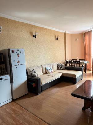 ფოტო 4: ქირავდება ბინა ბათუმში