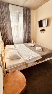 ფოტო 2: ქირავდება დღიურად აპარტამენტები ქუთაისში