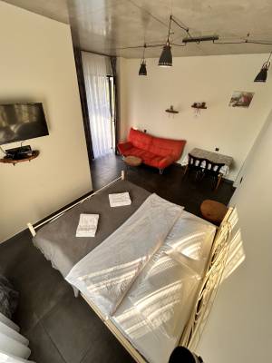 ფოტო 6: ქირავდება დღიურად აპარტამენტები ქუთაისში