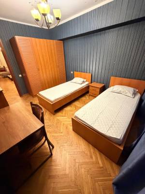 ფოტო 7: ბინა ვაკეში