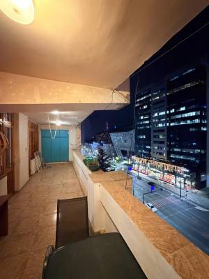 ფოტო 15: ბინა ვაკეში