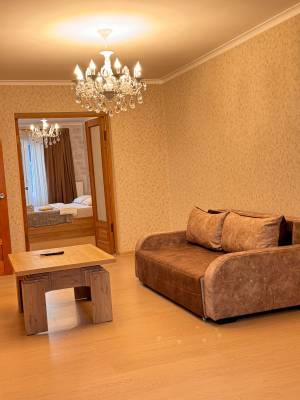 ფოტო 3: ქირავდება საათობით და დღიურად კომფორტული ბინა მიხეილ თამარშილის 17 ნომერში. ფასი დროის მიხედვით.