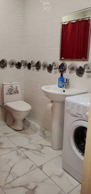 ფოტო 7: ქირავდება დღიურად მყუდრო ბინა!