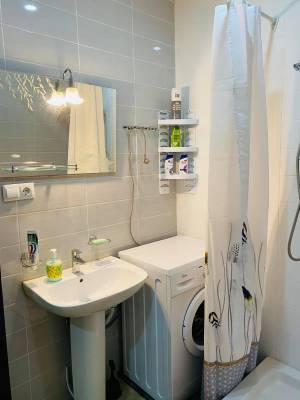 ფოტო 9: ქირავდება 2-ოთახიანი ბინა კურორტ აბასთუმანში.