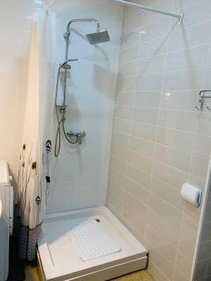 ფოტო 10: ქირავდება 2-ოთახიანი ბინა კურორტ აბასთუმანში.