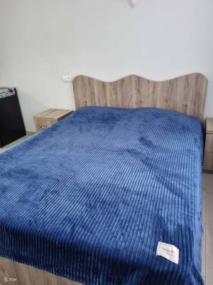 ფოტო 14: ქირავდება ოთახები საოჯახო სასტუმროში აივნითა და მთის ხედებით