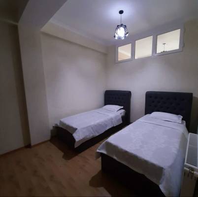 ფოტო 4: ქირავდება დღიურად 2 საძინებლიანი ბინა ისანში