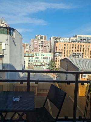 ფოტო 6: ქირავდება 1 ოთახიანი ბინა დღიურად საბურთალოზე