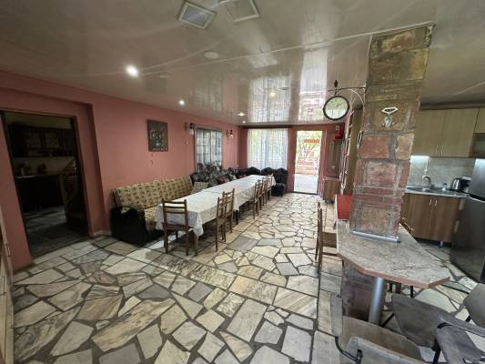 ფოტო 8: ქირავდება აგარაკი წვეულებებისთვის თბილისის ზღვასთან