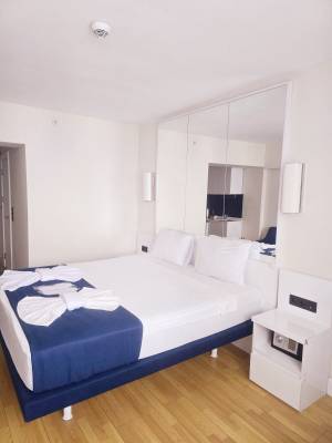 ფოტო 4: ქირავდება დღიურად ბინა ბათუმში