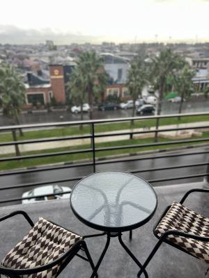 ფოტო 2: ქირავდები  კომფორტული   სუფთა  და  მოწესრიგებული  ბინა