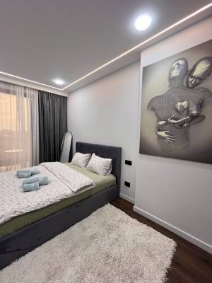 ფოტო 4: ქირავდები  კომფორტული   სუფთა  და  მოწესრიგებული  ბინა