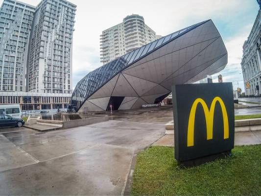 ფოტო 10: 6 სართულზე ქირავდება ერთ ოთახიანი ბინა