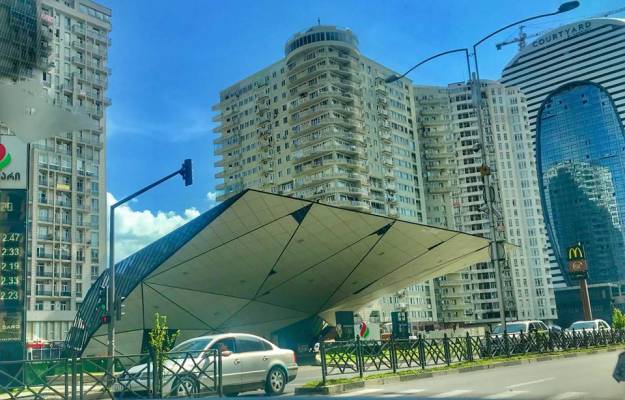 ფოტო 12: 6 სართულზე ქირავდება ერთ ოთახიანი ბინა