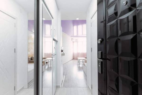 ფოტო 6: მაკდონალდსთან სტუდიო ბინა დღიურად