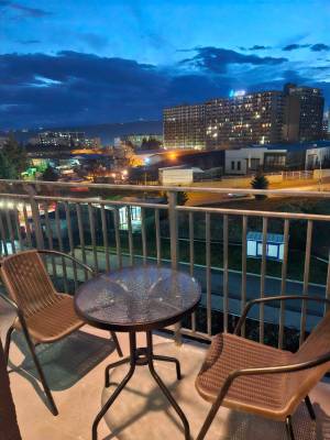 ფოტო 2: ქირავდება ბინა ვარკეთილში