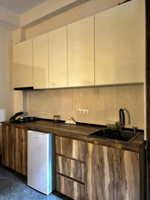 ფოტო 2: ქირავდება ბინა