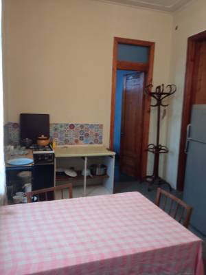 ფოტო 3: ქირავდება საოჯახო სასტუმრო ზუგდიდში