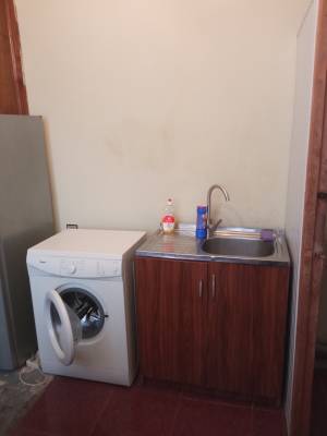 ფოტო 4: ქირავდება საოჯახო სასტუმრო ზუგდიდში