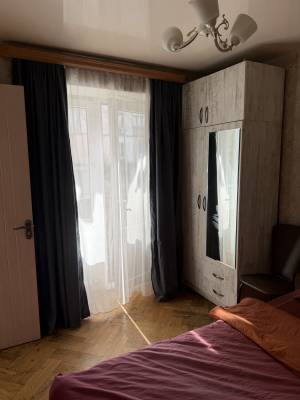 ფოტო 2: ქირავდება ბინა საბურთალოზე