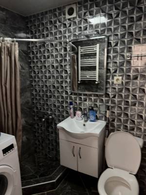 ფოტო 5: ქირავდება ბინა საბურთალოზე