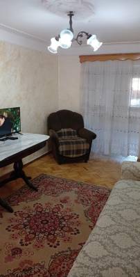 ფოტო 5: დღიურზე.