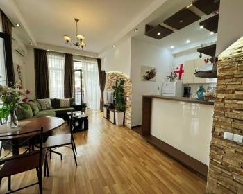 ბინა მეტრო თავისუფლების მოედანთან